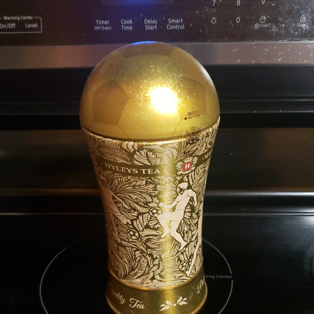 Hyleys Tea Gold Decorative Tin